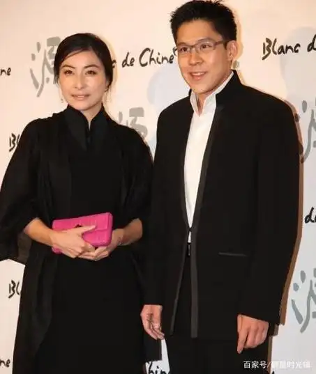 回顾跳水皇后郭晶晶被母亲送进豪门朱玲玲助其融入霍氏家族