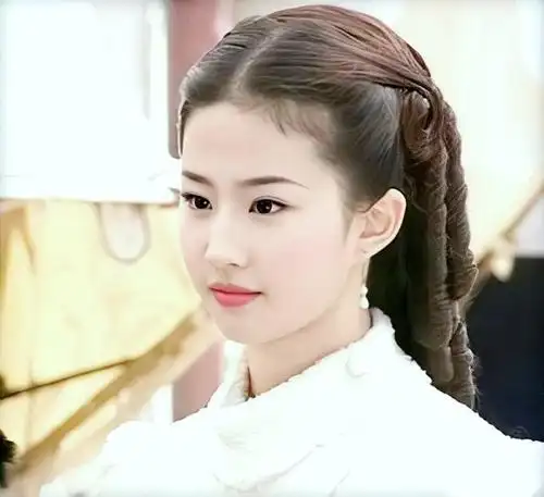 刘亦菲明明那么美,为什么会有人get不到她的美?