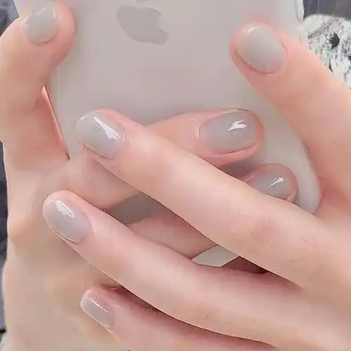 经典纯色美甲!简单耐看~_留言_什么_封面