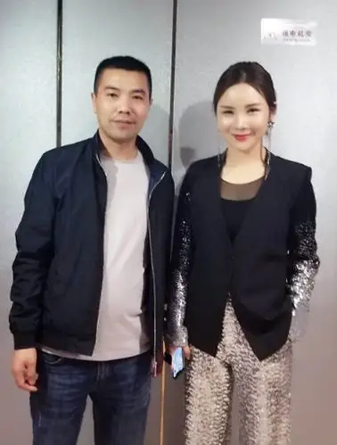 陈慧琳,阿里郎,花姐,鞠文娴,海鸣威,许佳慧,慕容晓晓 - 经典案例 - 辉