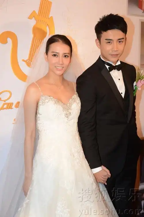 李茂与弦子举行婚礼 弦子自曝洗鸳鸯浴时被求婚