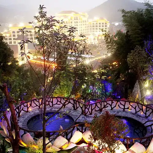 亲子游江西宜春明月山维景国际温泉酒店住宿 双早 双人温泉无限泡