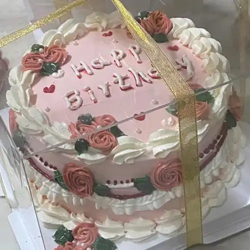 这生日蛋糕也太绝美了