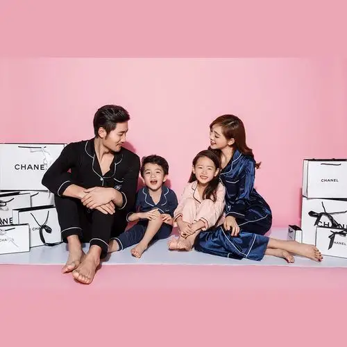 全家福摄影服装主题一家四口家庭装拍照合影w9050231229-3