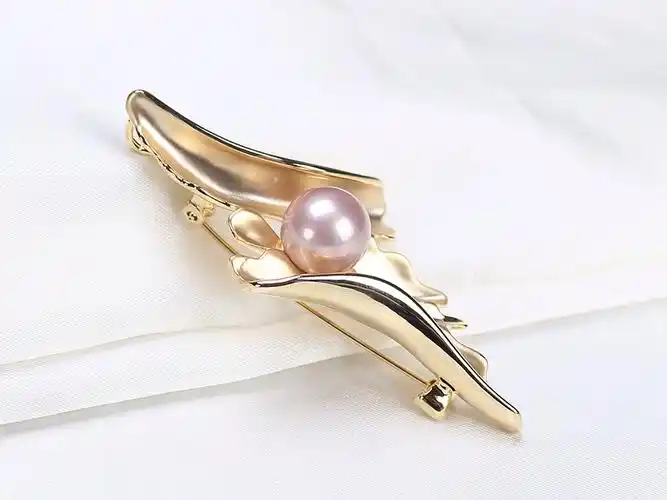 淡水珍珠圆形创意特色胸针