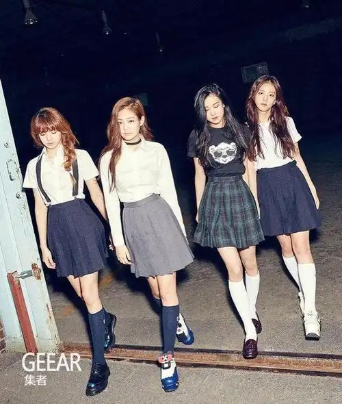 在 2016 年 8 月 8 日正式出道的韩国女团 blackpink,凭借四位成员的