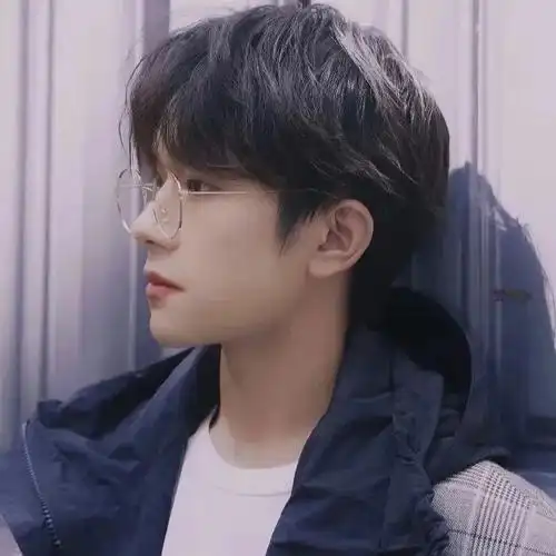 易烊千玺头像 没有一定要得到的人 也没有非做不可的事