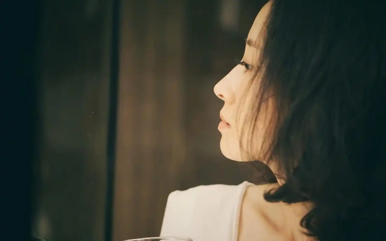 演员刘敏涛大器晚成既霸气又贤淑,网友:永远的"大姐"!