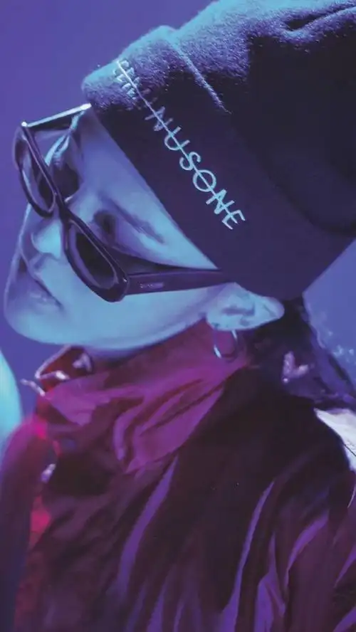 权志龙最新时尚霸气图片