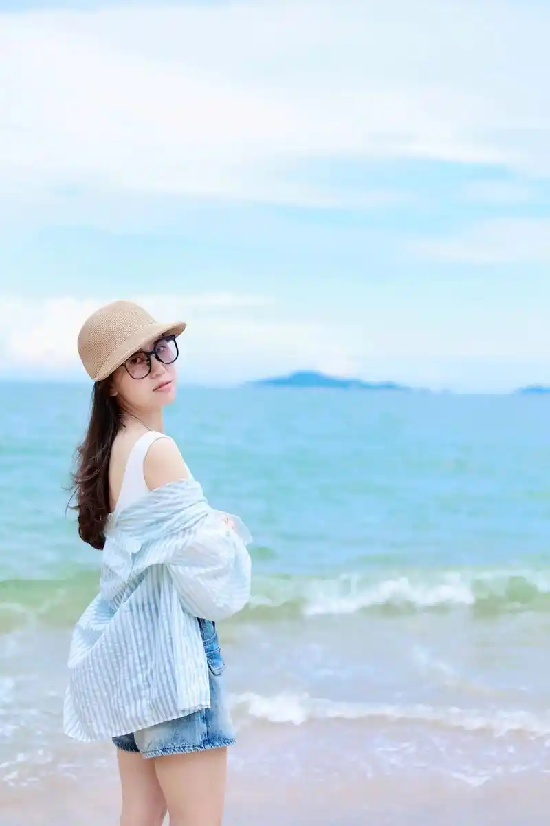 海边拍照.价格199的厦门旅拍跟拍约拍 单人写真199166小 - 抖音