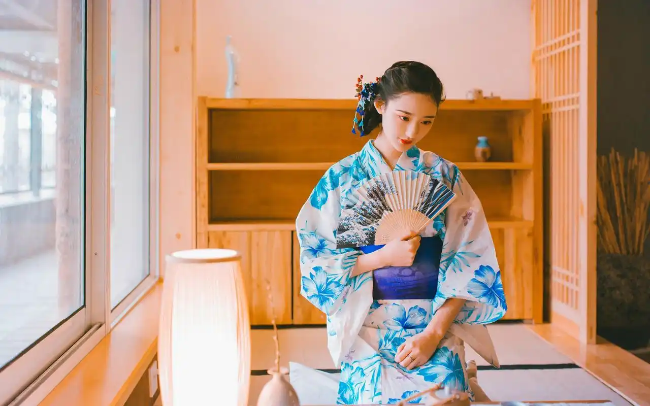 日系和服美女唯美文艺写真高清桌面壁纸