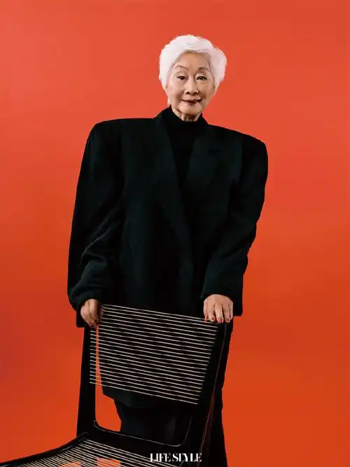 97岁卢燕杂志封面##卢燕女士燕过芳华传奇大片