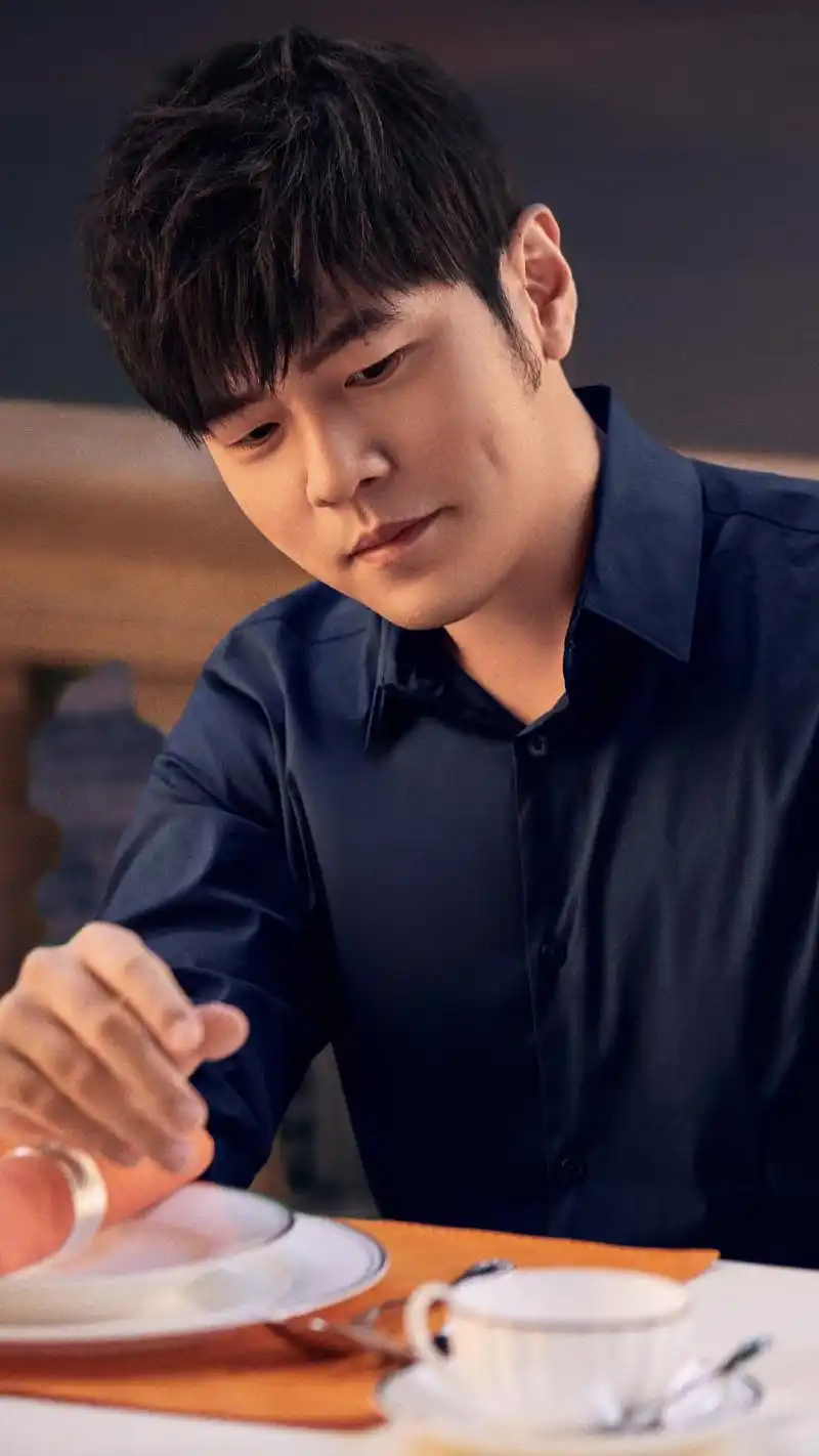 周杰伦欧珑气味电台,超清无水印大图.