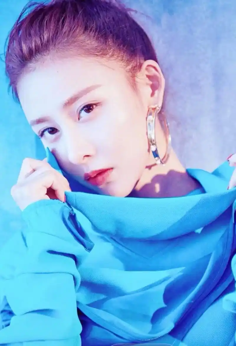 特别喜欢贾青演的《维和步兵营》!为你点赞.##想陪你很久很久 - 抖音