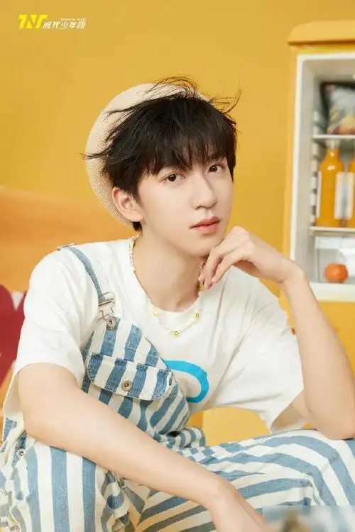 已刷新内娱男团记录,人气直追千玺3人|tfboys|王俊凯|王源_网易订阅