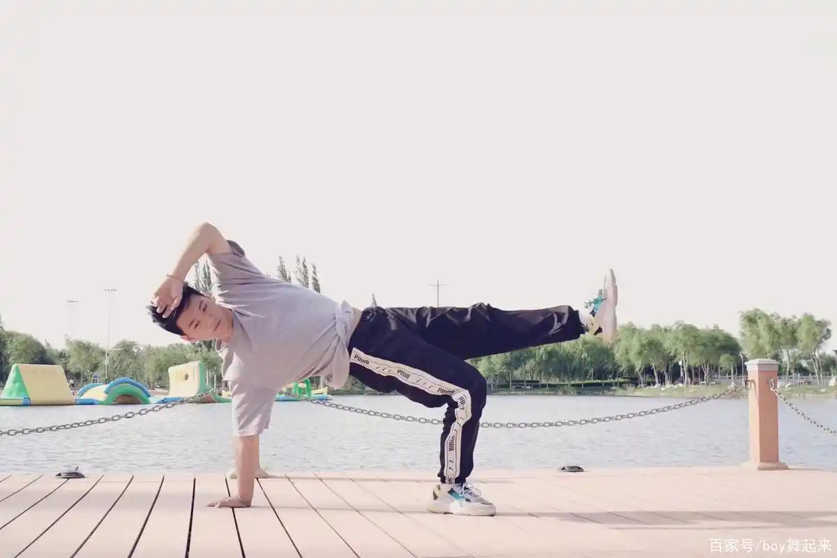 街舞breaking是一生所爱,活到老跳到老