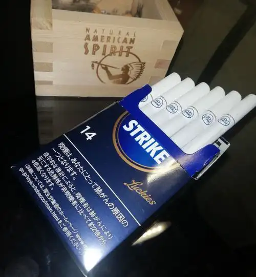日本免税 14mg深蓝硬好彩lucky strike(图)