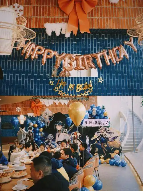出乎意料的布置,生日氛围感拉满,工作人员会带领小朋友们一起玩游戏