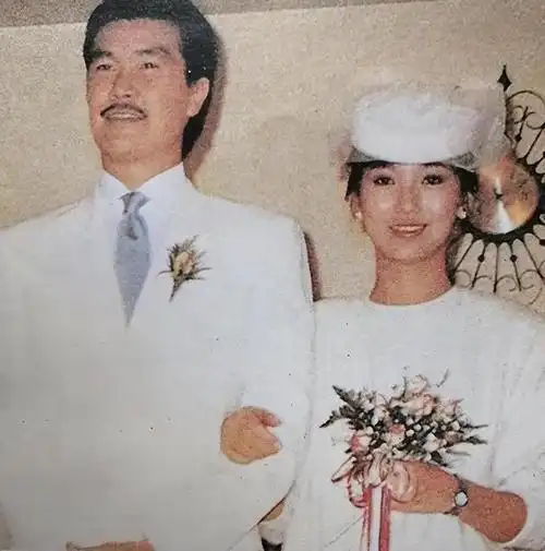 回顾赵雅芝的儿子:长子47岁次子44岁,小儿子37岁,个个让她骄傲