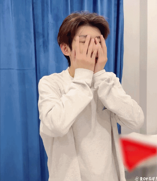 王源2024龙行绛气##王源