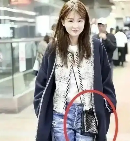 这一次,被前女友助理坑惨的杨洋,被扒的"底裤"都不剩