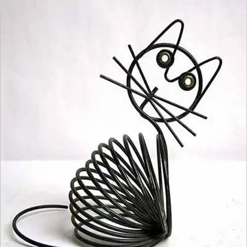 学生作品线材造型铁丝