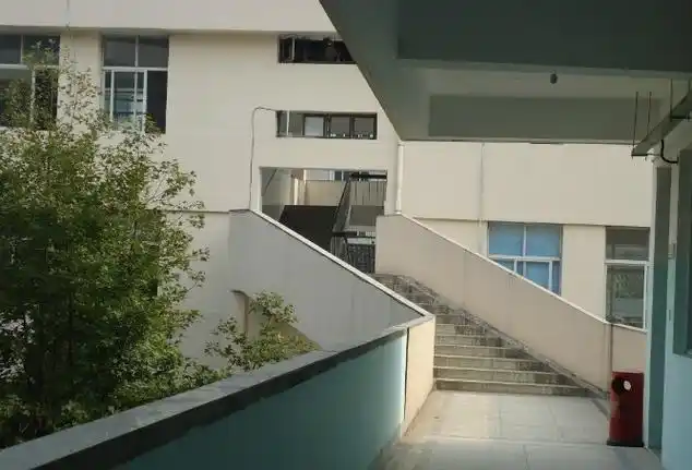 瑞安市第八中学