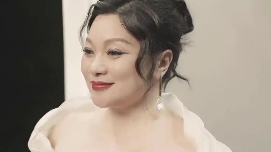 黄英:让世界听到更多中国好声音|歌曲|女高音|歌唱家|音乐会_网易订阅