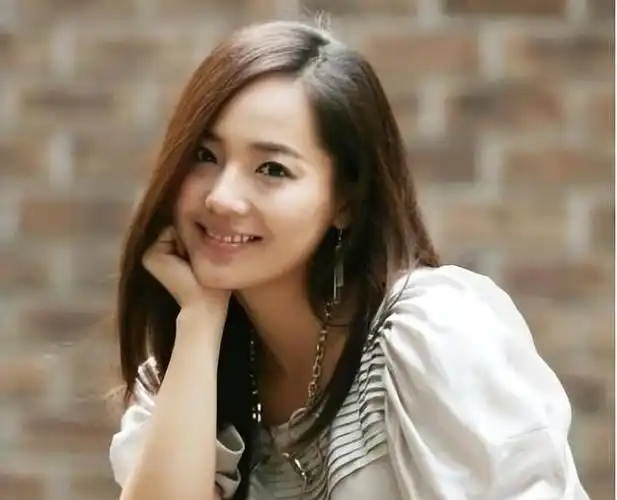 韩国10大美女今昔颜值对比有人优雅老去有人越活越美