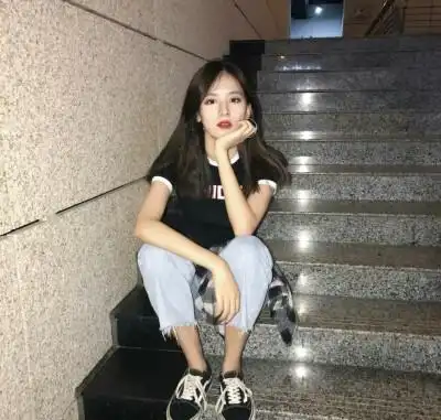 漂亮小姐姐真人照 - 堆糖,美图壁纸兴趣社区