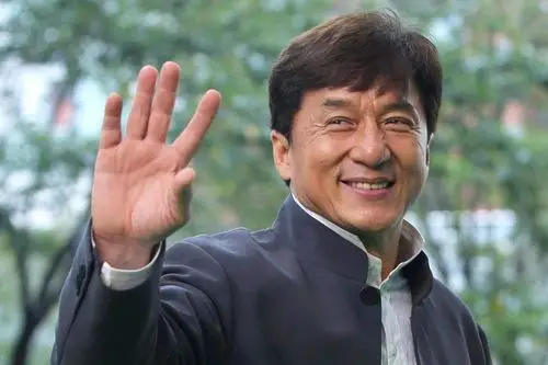 成龙方就部分公司无权代理行为发声明将依法追责