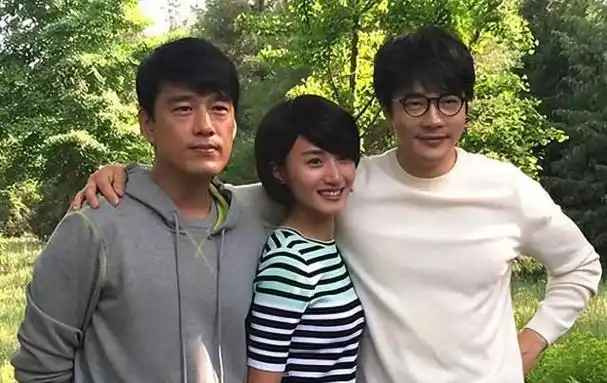 20年前,王耀庆在一次偶然的机会下遇到了郭晏青,这个女孩让他对未来