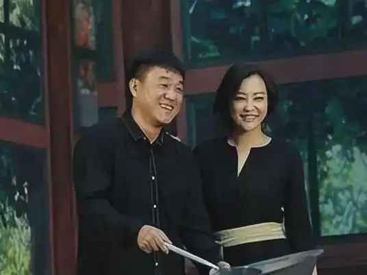 与初恋携手老戏骨们演绎现实版长情传奇