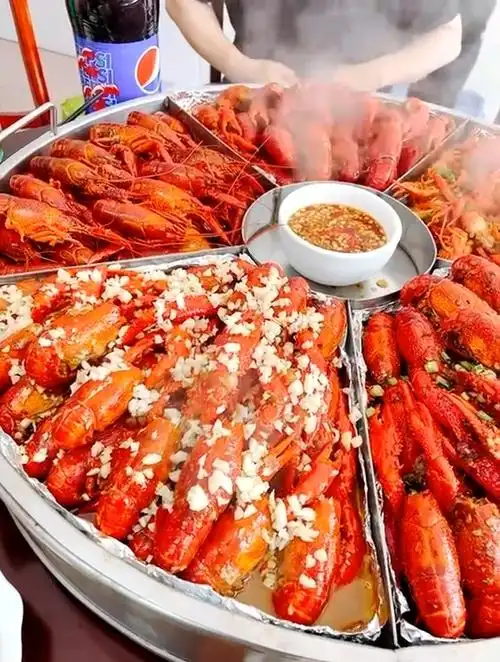 刚出炉的全虾宴