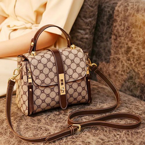 女士名牌包包时尚百搭真皮女包小众轻奢品牌斜挎手提小包专柜大牌