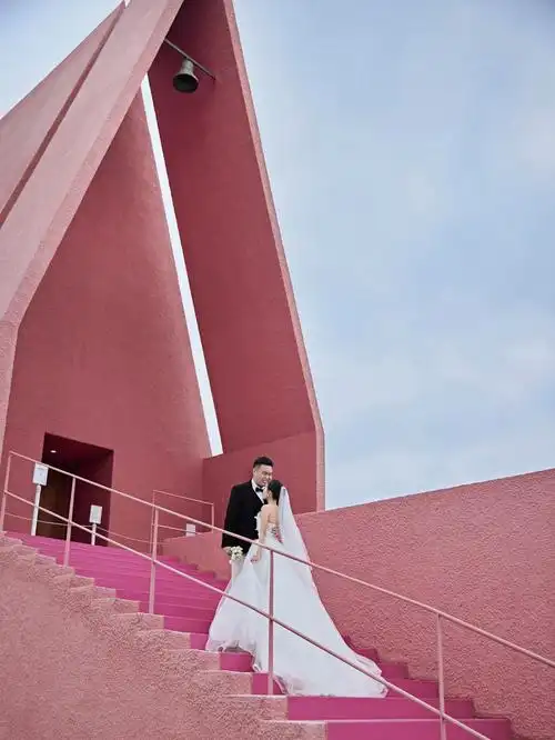 秦皇岛婚纱照关晓彤爱了的粉色阿那亚