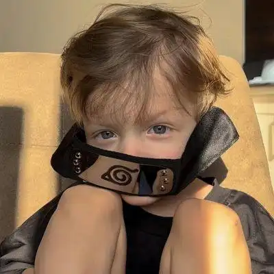 【男头】【鲨鱼齿小男孩】马克(1)_微信头像_我要个性网