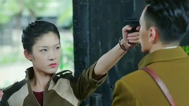 怒海红尘:顾云礼去开门,没想到萧水寒找上门,想知道林啸的下落-影视综