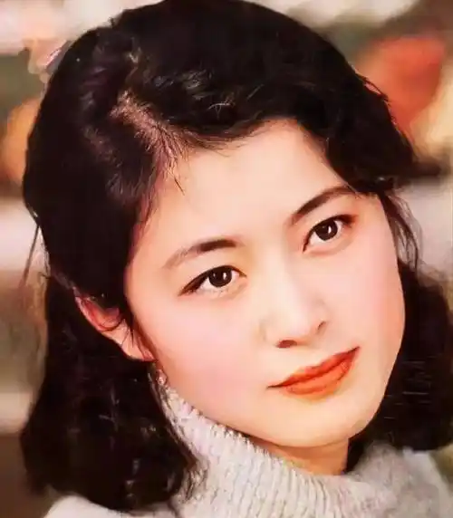 曾被称为"大陆第一美人"的陈红,结婚后过得怎样了?_陈凯歌_倪萍_时候