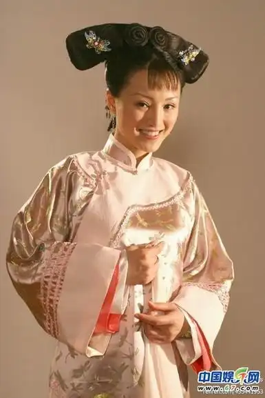 华妃蒋欣承认与叶祖新分手:没力量经营爱情