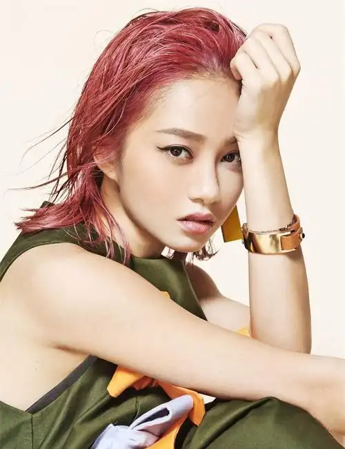 明星图片展开详细资料《时尚起义模特大赛》冠军 《2011快乐女声》