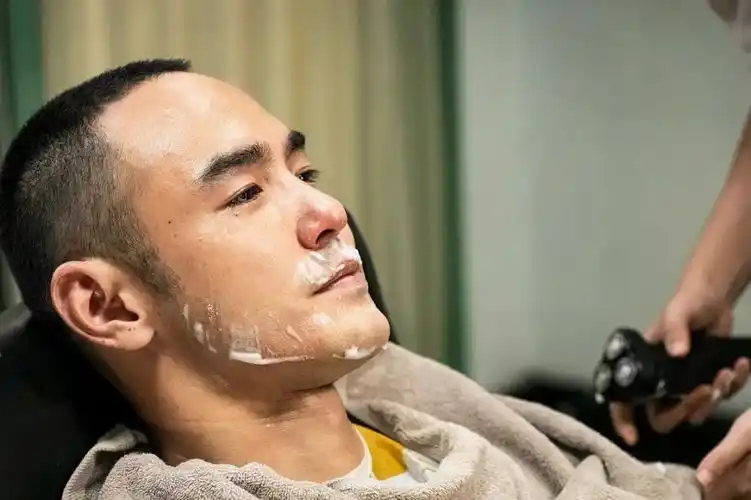 阮经天新片首波口碑出炉观众的打分和评价一针见血