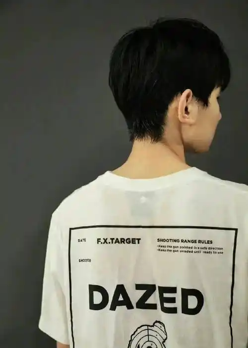 王源男友力满满的背影合集