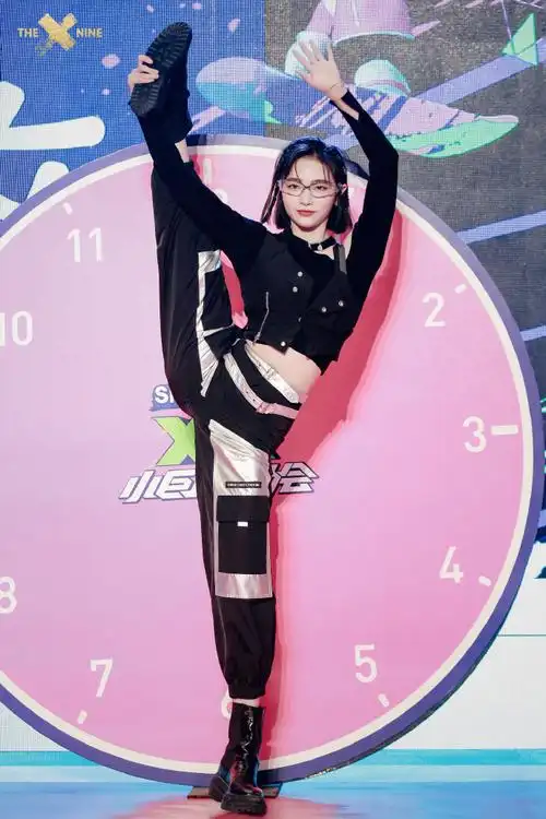 许佳琪小巨人运动会