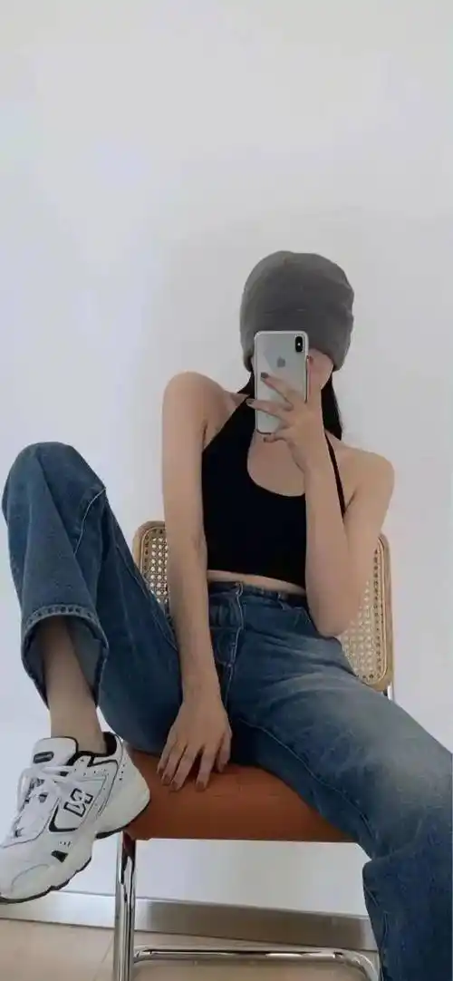 壁纸ins高级感简约壁纸