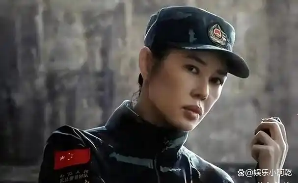 你们快醒醒吧,硬要演军人气质,纯属自欺欺人!