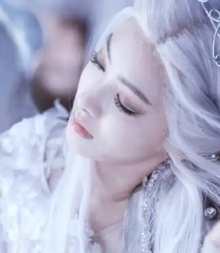 "白发"的古装美人:杨蓉,秋瓷炫,鞠婧祎上榜,都不如她惊艳