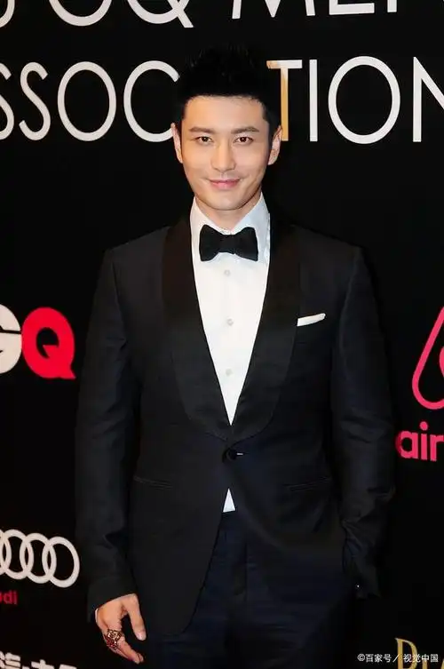 黄晓明叶柯被拍到出门约会,甜蜜约会照曝光,网友纷纷送上祝福