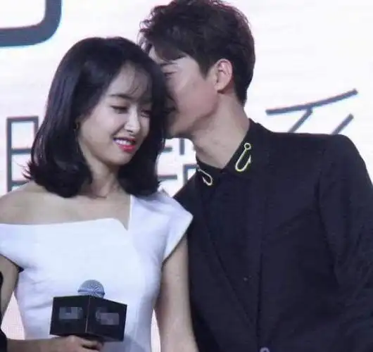 宋茜与泰国王子体验"婚后生活",开口喊老公,网友:终于脱单了