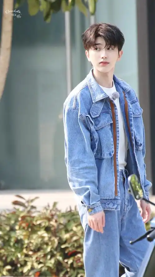 奔跑吧蔡徐坤##蔡徐坤牛仔套装